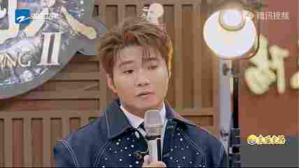 《有歌2》:白小白“硬刚”乐评人,彩铃巨星再就业(图8) 游侠网9