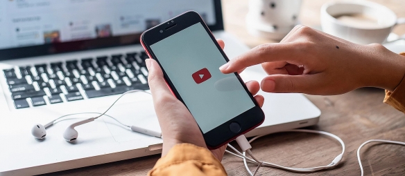 不想让孩子刷短视频？YouTube推出了家长控制设置