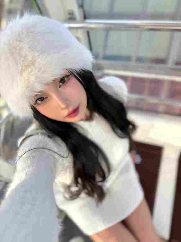 《阿西, 美女室友竟然》女主新美图赏:身材傲人!(图3) 游侠网3