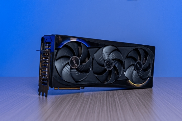 《明日方舟:终末地》满帧畅游!技嘉全家桶开荒实录(图14) 游侠网14