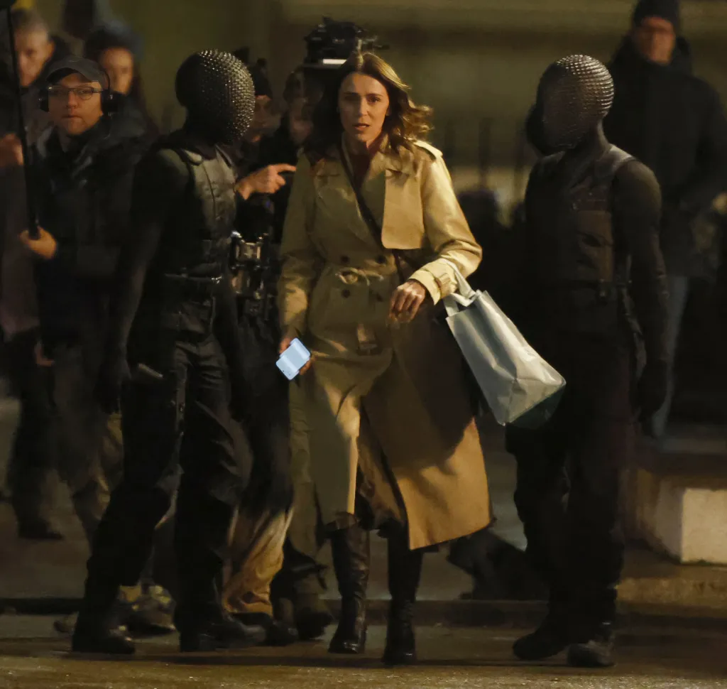 情怀拉满！《古墓丽影》前任劳拉配音演员回归真人剧