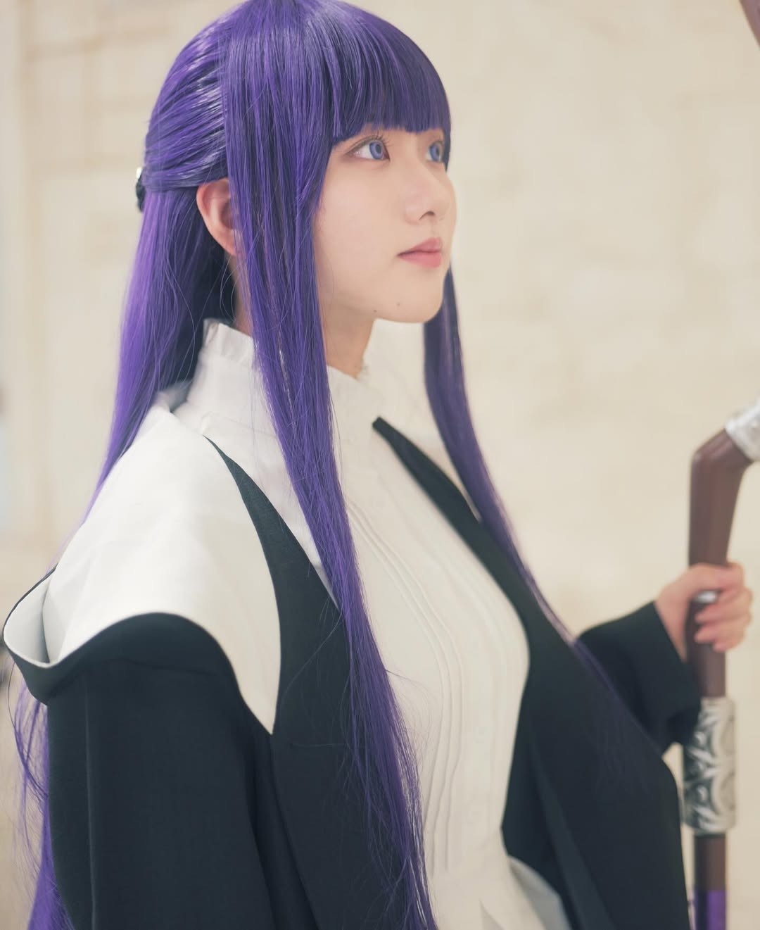 可爱圆脸！日本围棋二段美女选手cos《葬送的芙莉莲》菲伦