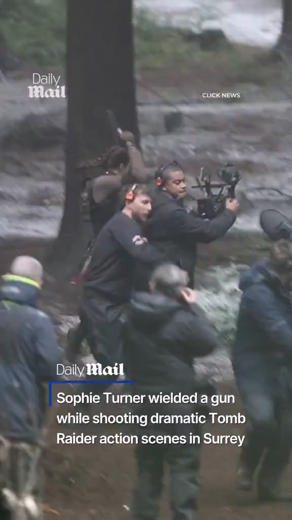 《古墓丽影》真人剧曝片场视频 劳拉手持双枪尽情射击(图2) 《古墓丽影》真人剧曝片场视频 劳拉手持双枪尽情射击