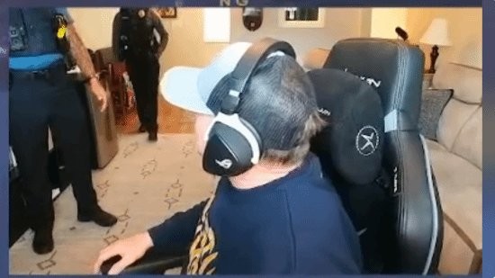 《给他爱5》麦克演员屡被报假警 甚至与警察成了朋友